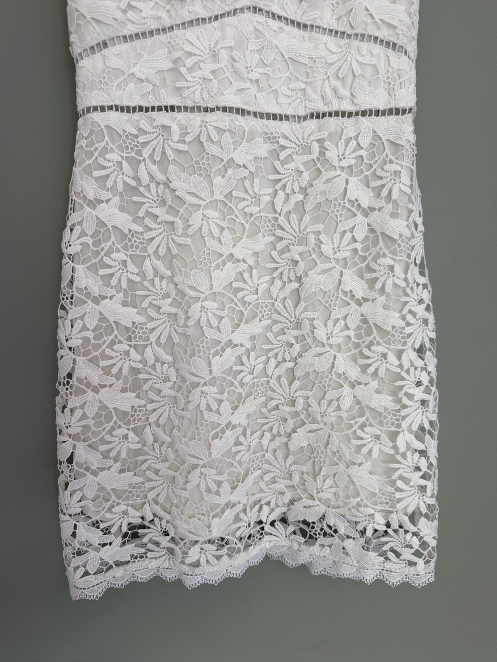 Abercrombie & Fitch White Lace V-Neck Sleeveless Mini Dress Bridal Honeymoon - Picture 7 of 17